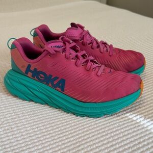 HOKA Women’s Rincon 3 Fuchsia Pink Green Turquoise Running Walking Shoes Size 7